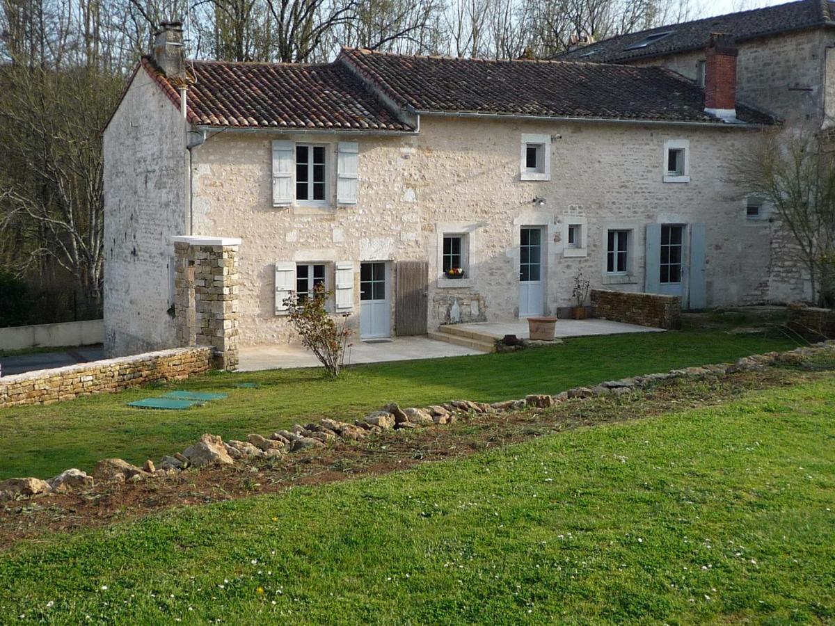 Le Logis De Misere Celles-sur-Belle Exterior foto